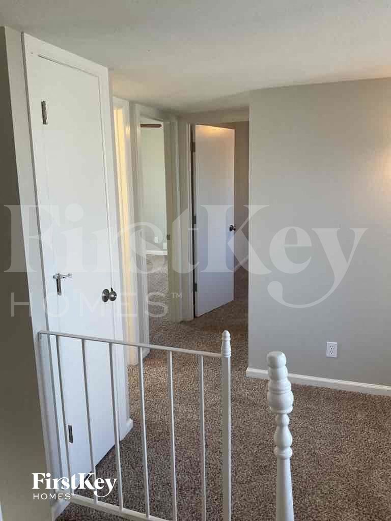 Building Photo - 235 N 22nd Pl