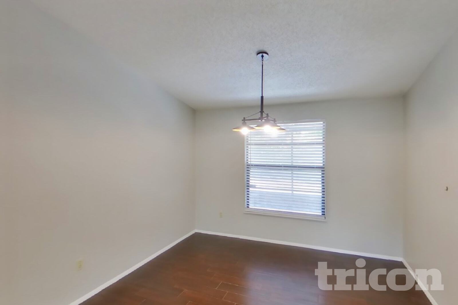 Building Photo - 8102 Chickasaw Ln