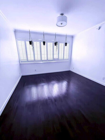 Second bedroom - 1120 Granville Ave