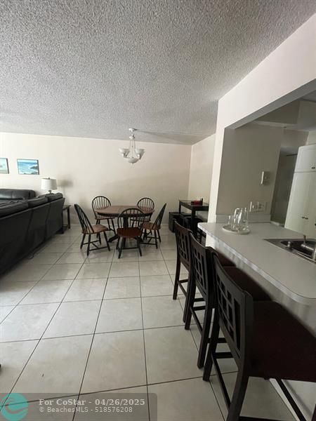 Building Photo - 1301 River Reach Dr
