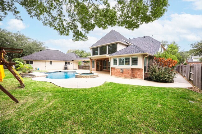 Building Photo - 5506 Maybrook Park Ln