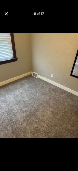 Building Photo - 11820 W Greenfield Ave