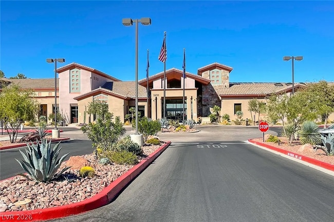 Building Photo - 2240 Shadow Canyon Dr