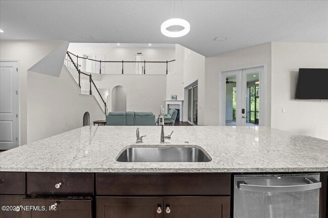 Building Photo - 2904 Marmaris Dr