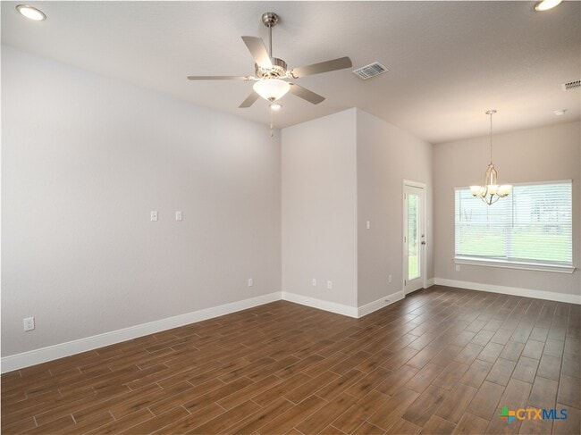 Building Photo - 109 High Dr