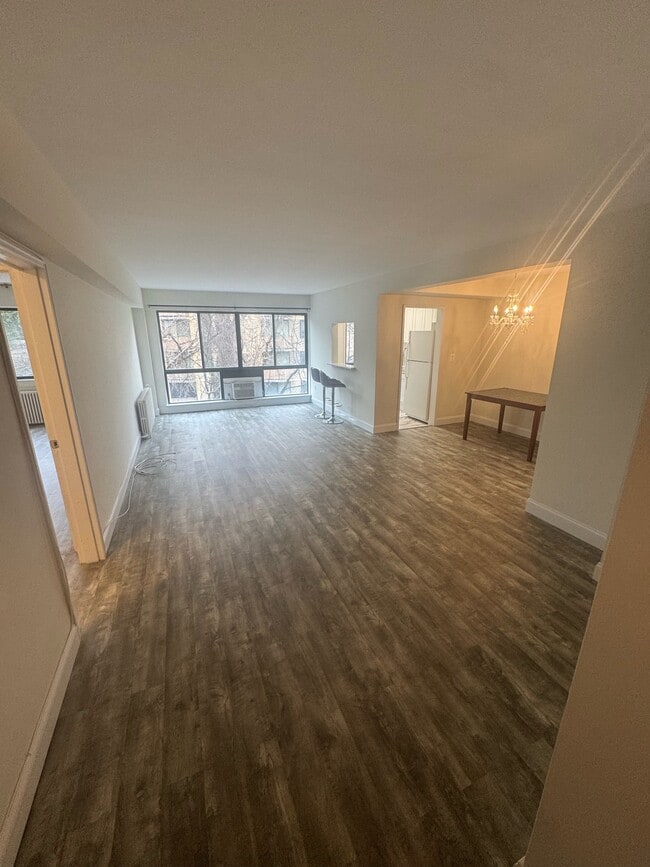 Building Photo - 3901 Tunlaw Rd NW