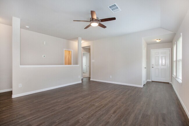 Building Photo - 3319 Rosselli Brush Dr