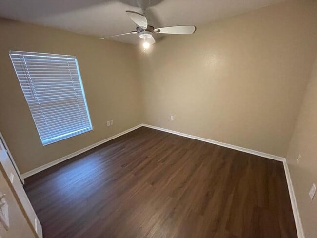 Building Photo - AVAILABLE NOW