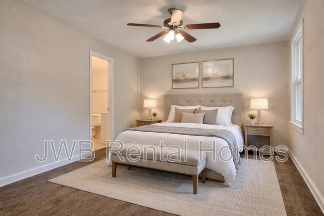 Building Photo - 214 Santa Barbara St