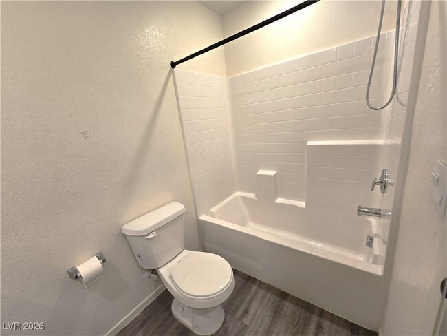 Building Photo - 487 Waterfall Cv Ct