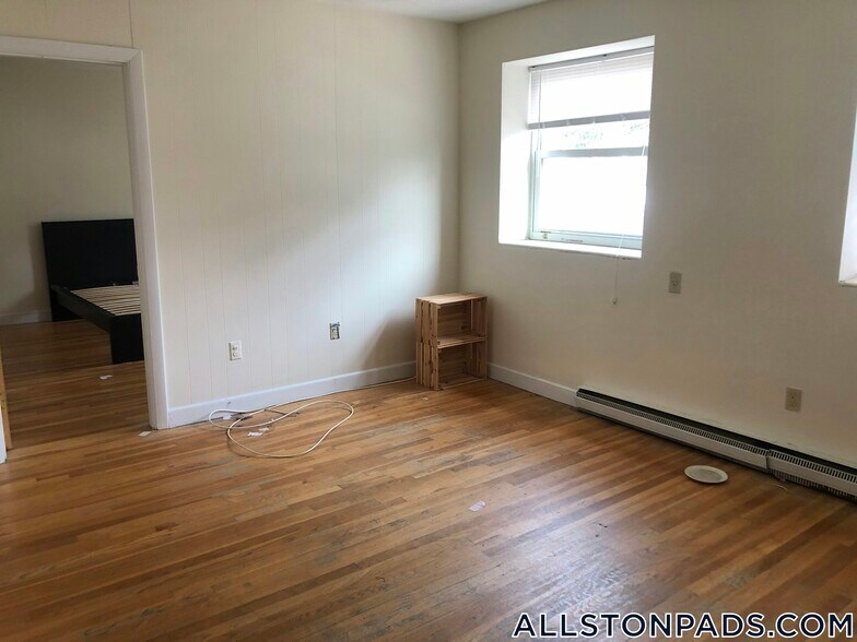 Building Photo - 20 Armington St