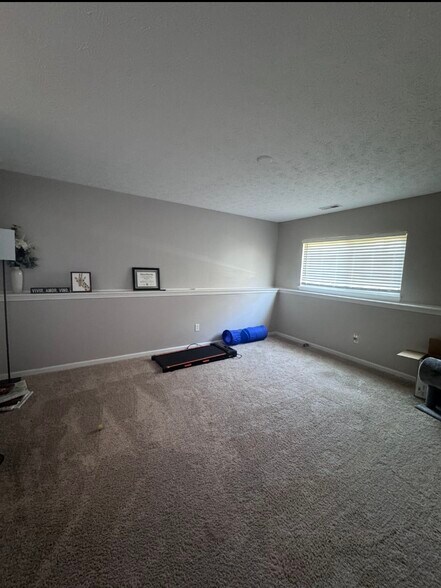 Building Photo - 12668 Hollice Ln