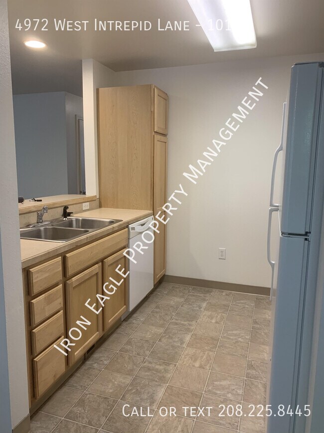 Building Photo - 4972 W Intrepid Ln
