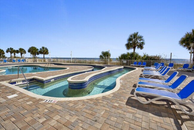 Building Photo - 2701 S Ocean Blvd