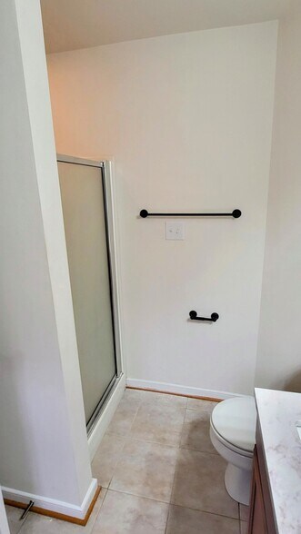 Building Photo - 6512 Kings Grove Ct