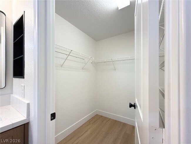 Building Photo - 3767 Westeros Landing Ave