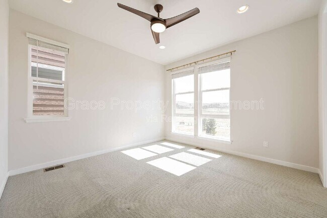 Building Photo - 3603 Mykonos Dr