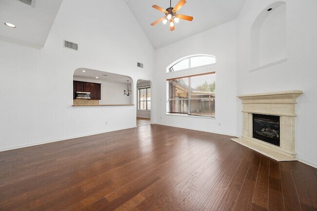 Building Photo - 15119 Shady Gate Ct
