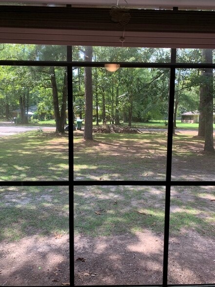 Guest bedroom view. - 1903 Ginnett Rd