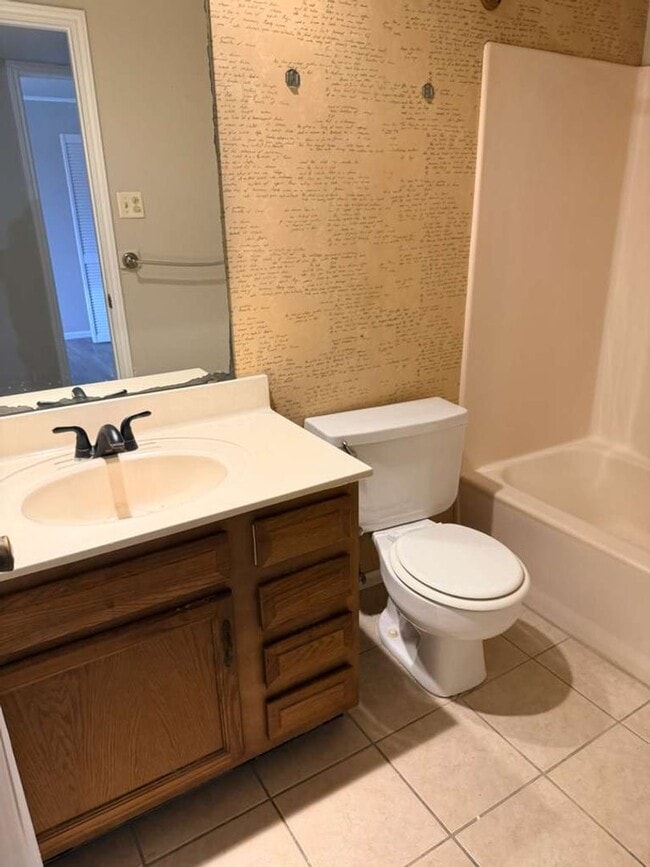 Building Photo - 9210 Glen Meadow Ln