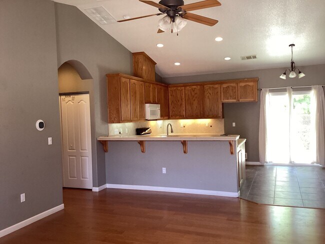 Building Photo - NOW AVAILABLE!! BEAUTIFUL GUSTINE HOME LOCATED IN GATED COMMUNITY