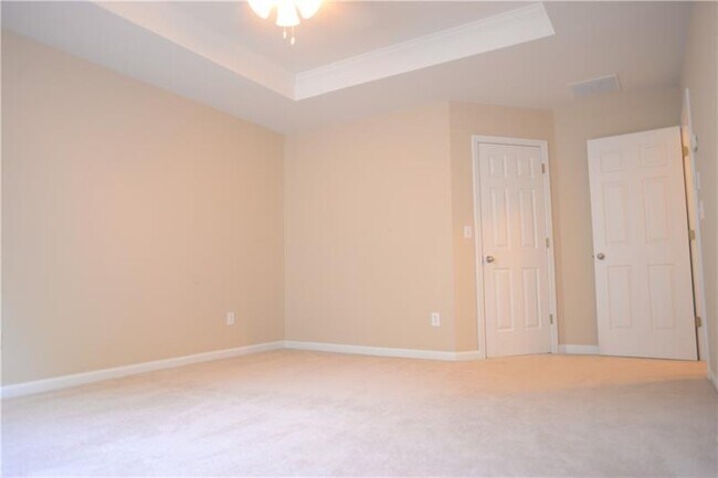 Building Photo - 5228 Wellsley Bend