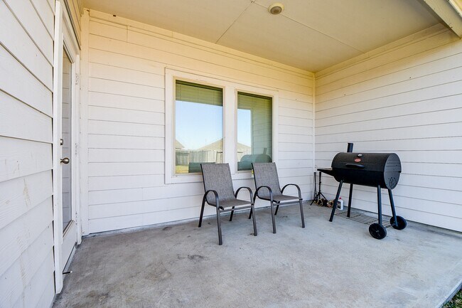 Building Photo - 21602 Zydeco Ct