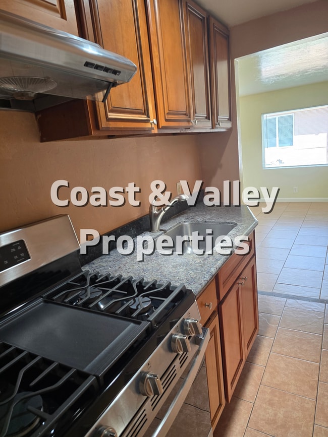 Building Photo - South Salinas home for RENT!!!