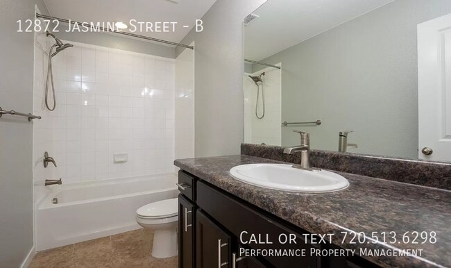 Building Photo - 12872 Jasmine St