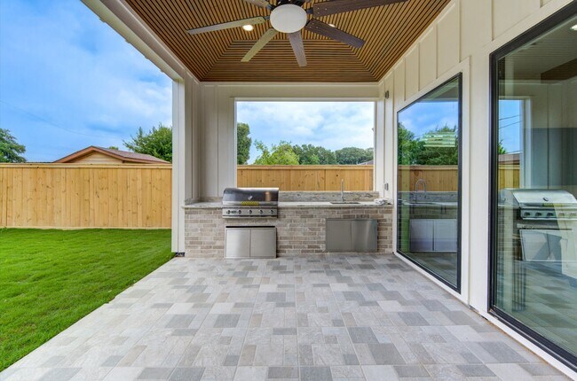 Building Photo - 1726 Wilde Rock Way