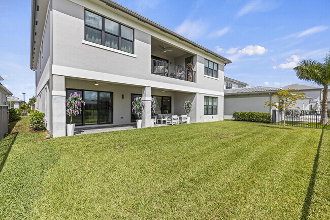 Building Photo - 12884 Wingspan Ct