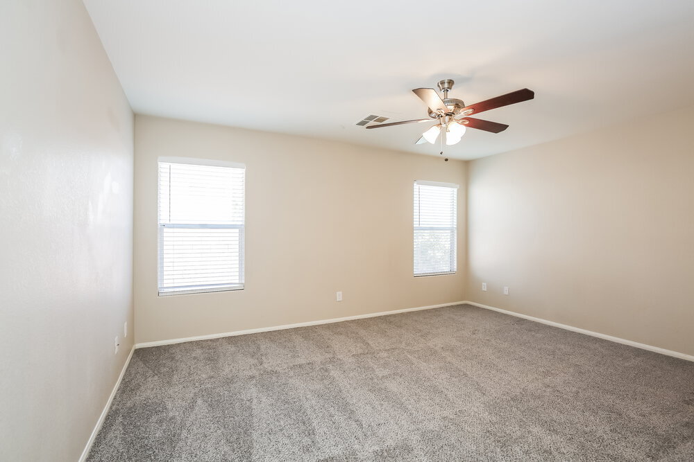 Building Photo - 8216 N Corset Creek St