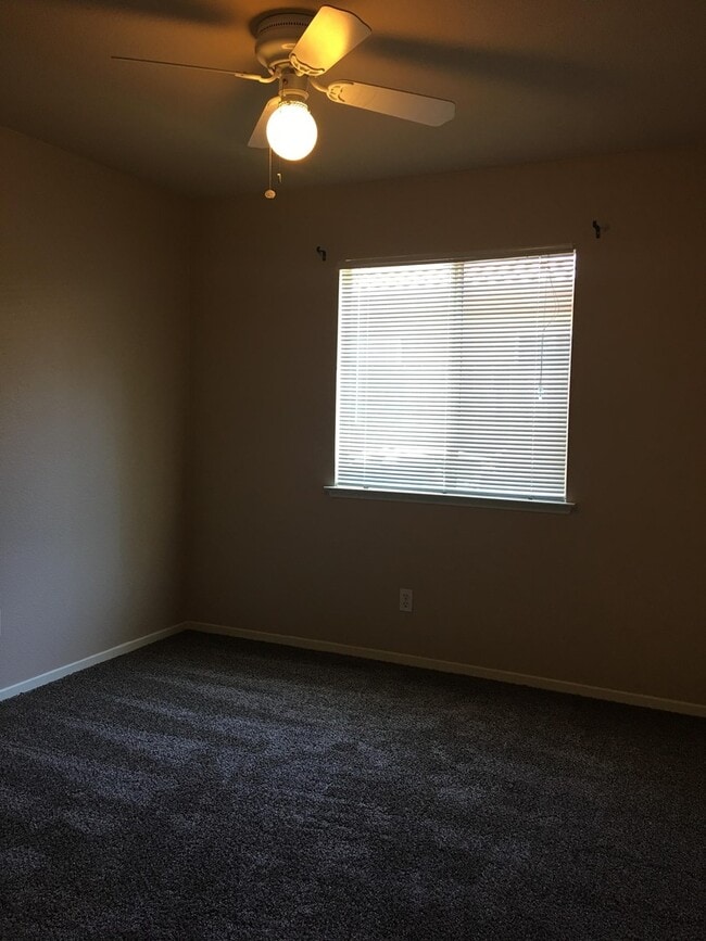 Building Photo - 4 bedroom with a nice floor plan, close to Figarden Elementary School. A spacious Granville home ...