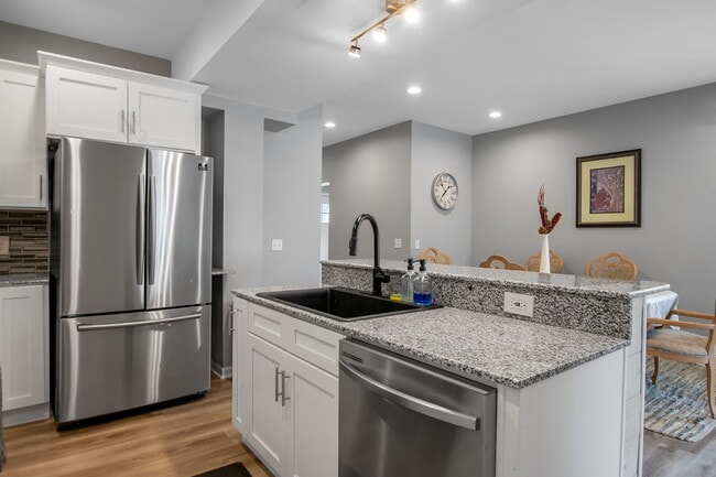 Building Photo - Furnished 4-Bedroom Single-Family Home on Buffalo’s West Side