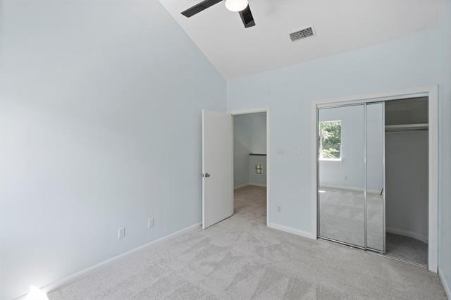 Building Photo - 8907 Club Creek Cir