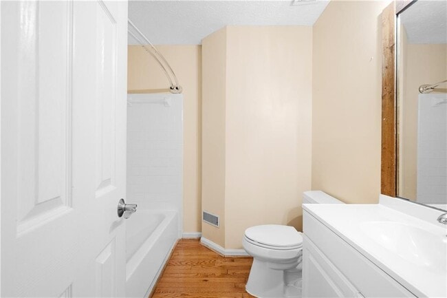 Building Photo - 3075 Dogwood Creek Pkwy NW