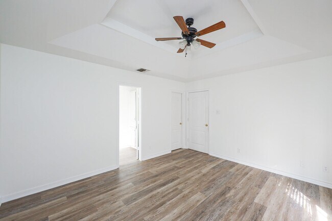 Building Photo - 752 Buffalo Ct