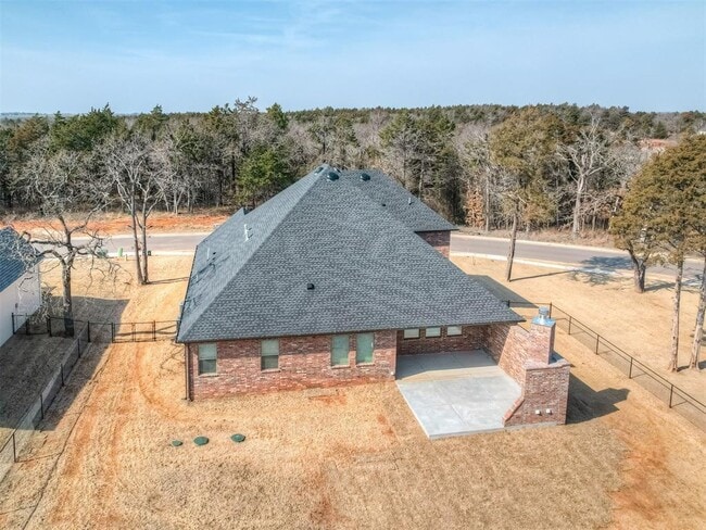 Building Photo - 8322 Robin Wy