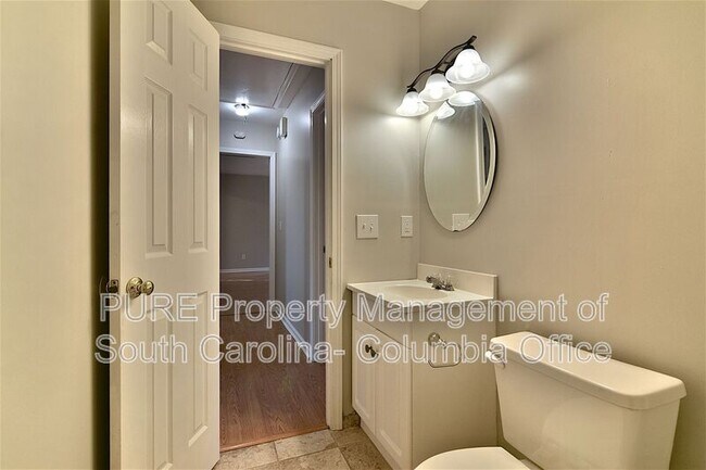 Building Photo - 213 Puller Ct