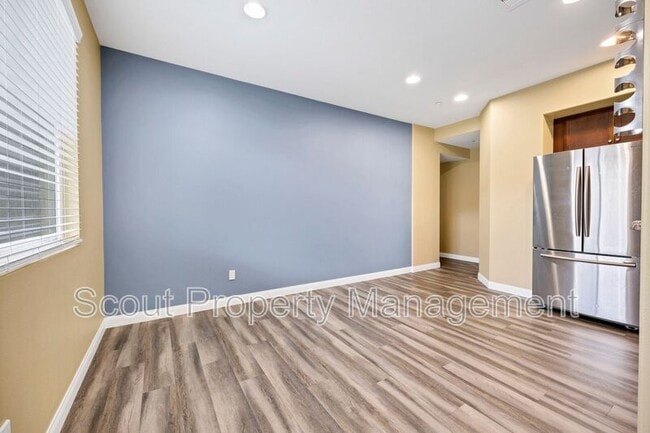 Building Photo - 35804 Alpental Ln