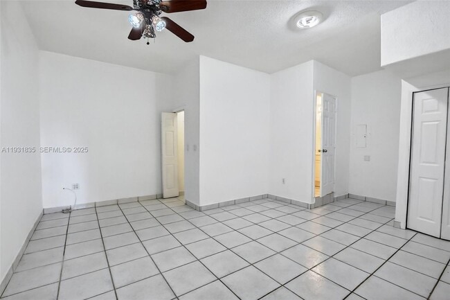 Building Photo - 3306 SW 171st Terrace