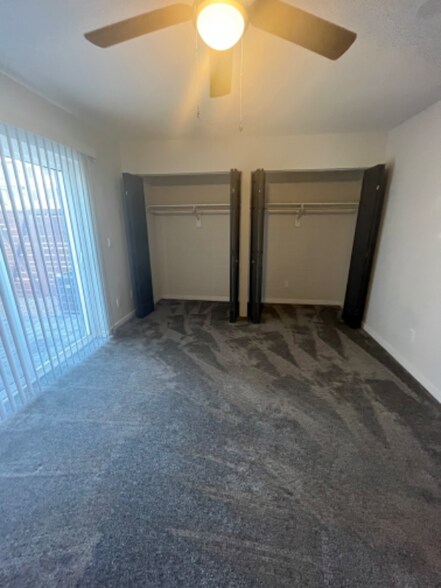 Building Photo - 813 E Marlette Ave