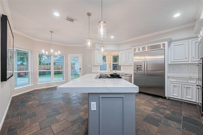 Building Photo - 6018 Rapid Creek Ct