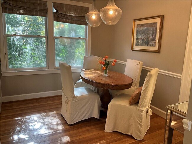 Building Photo - 2222 Peachtree Rd NW