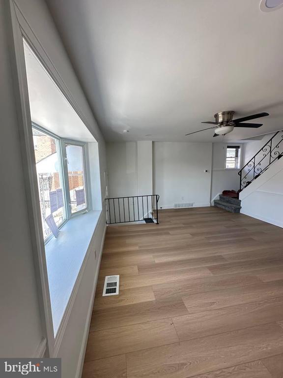 Building Photo - 3125 Belgreen Terrace