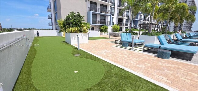 Building Photo - 5350 NW 84th Ave