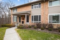 Building Photo - 1043 N Old Woodward Ave