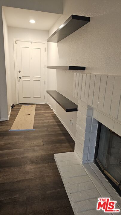 Building Photo - 3851 Amberly Dr