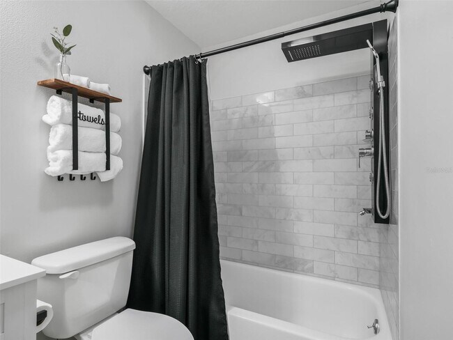 Building Photo - 962 Chula Ct