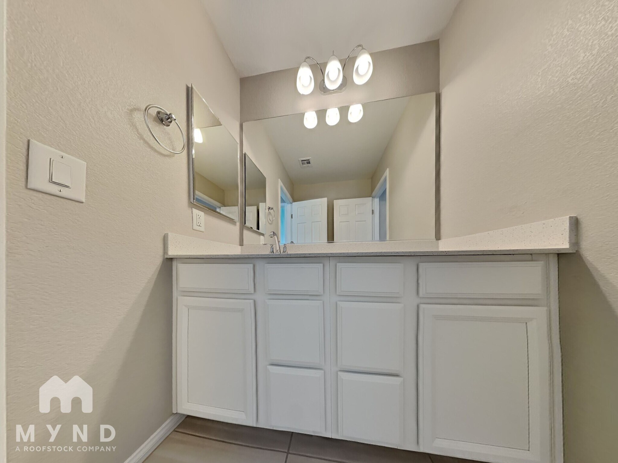 Building Photo - 5709 Justin Robert St